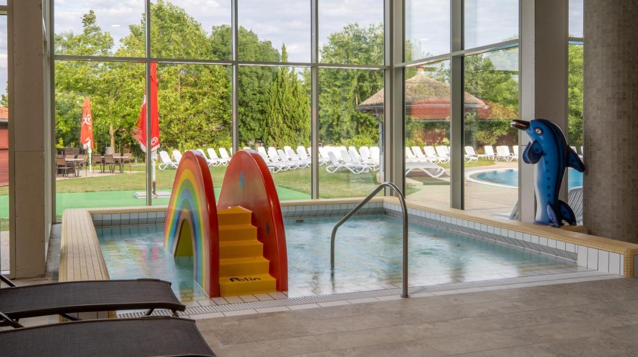 Greenfield Hotel Golf & Spa Bük 外观 照片