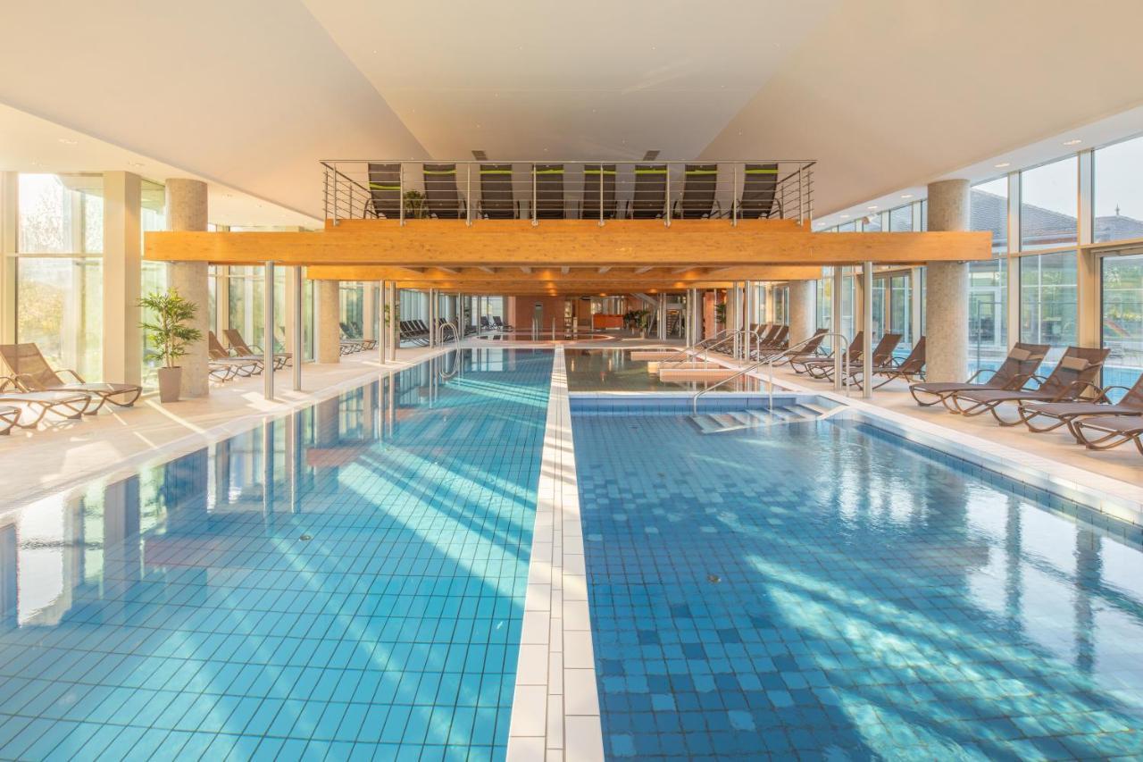 Greenfield Hotel Golf & Spa Bük 外观 照片