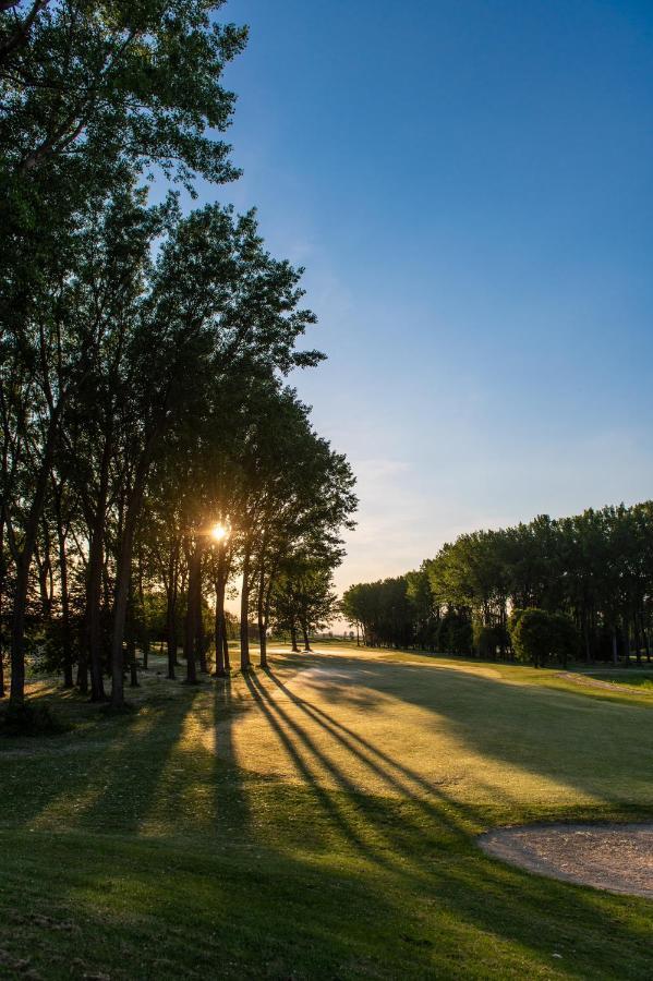 Greenfield Hotel Golf & Spa Bük 外观 照片