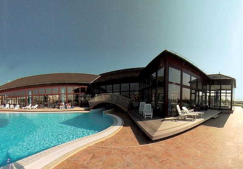 Greenfield Hotel Golf & Spa Bük 外观 照片