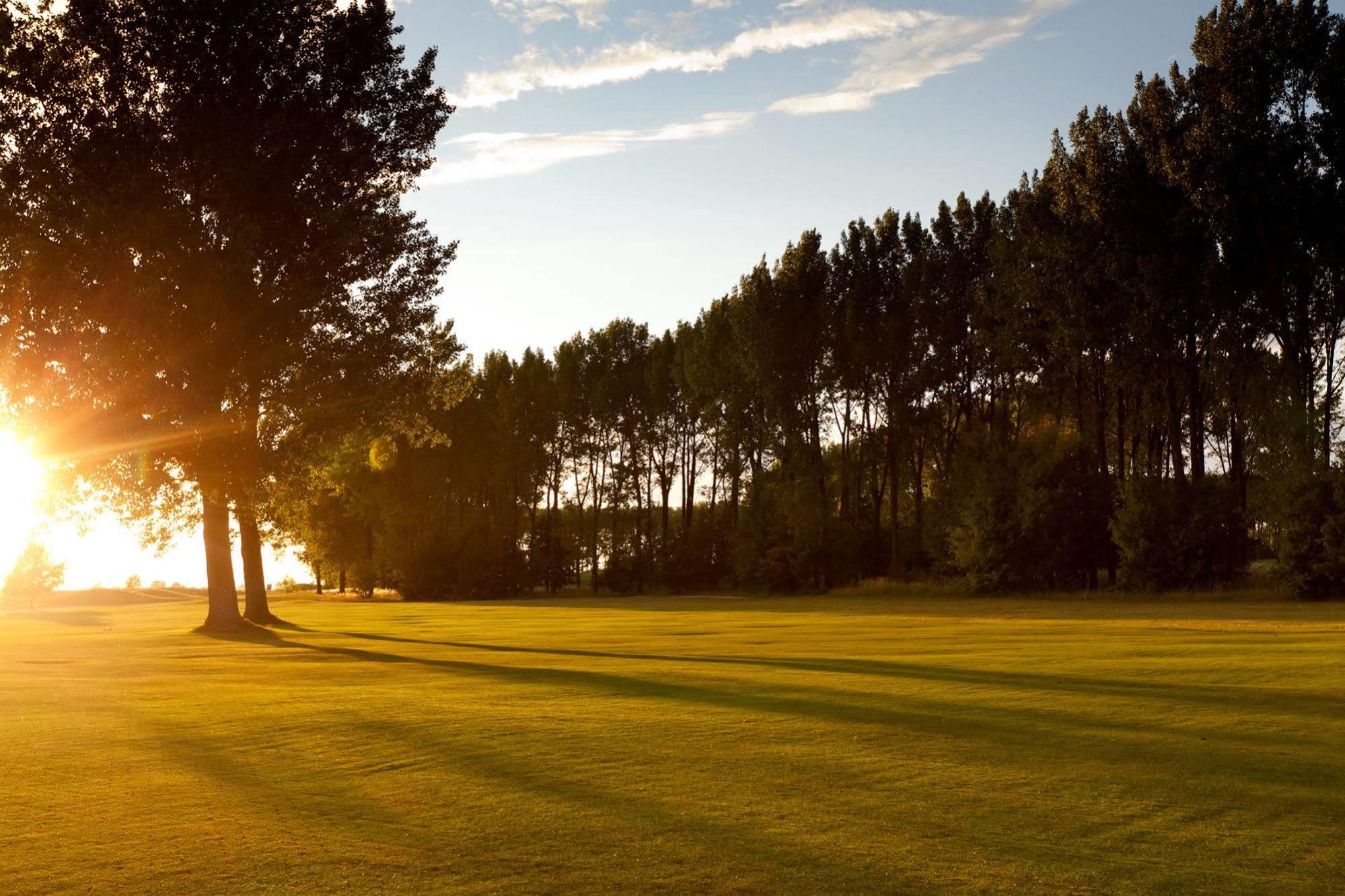 Greenfield Hotel Golf & Spa Bük 外观 照片
