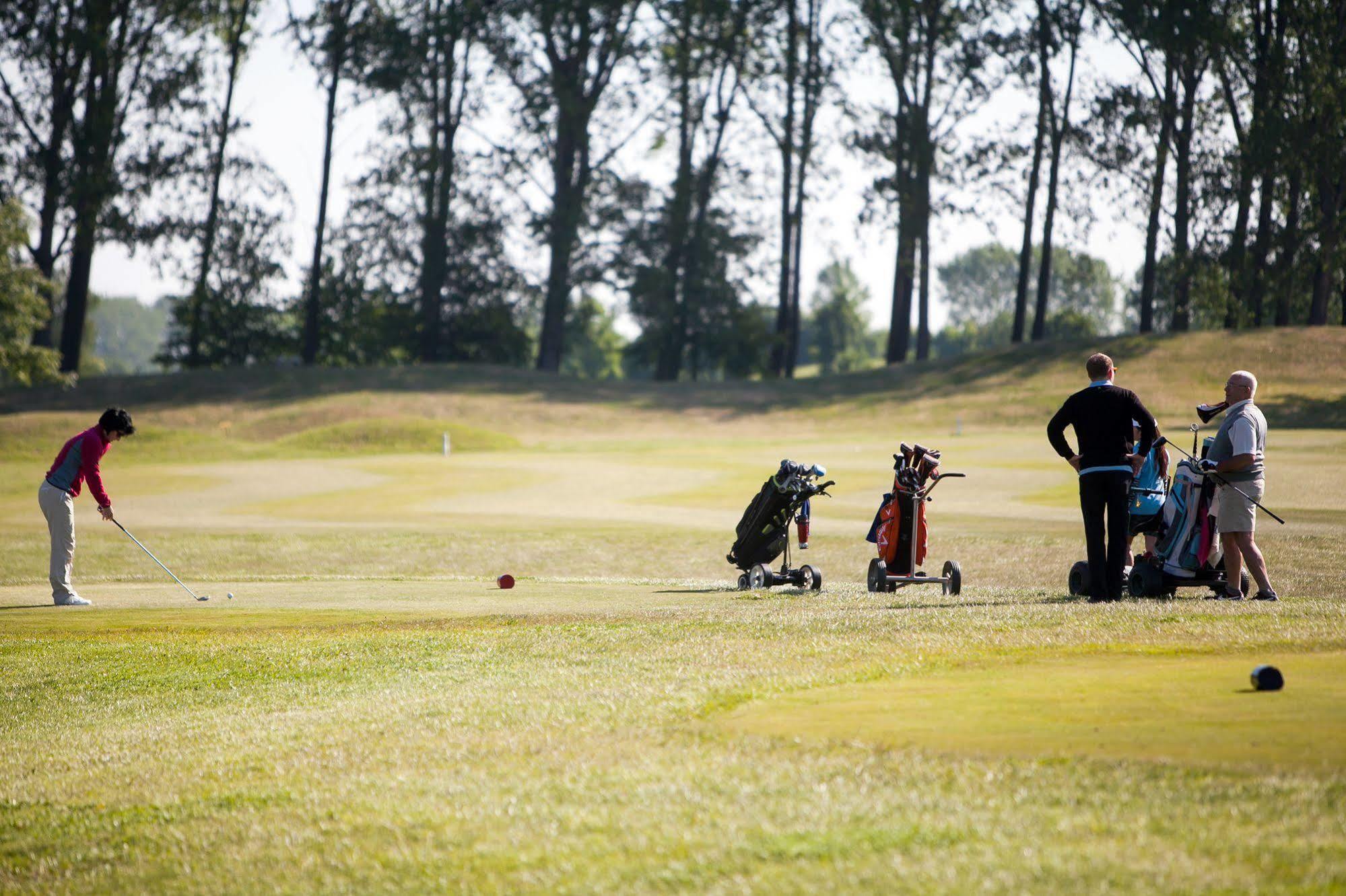 Greenfield Hotel Golf & Spa Bük 外观 照片